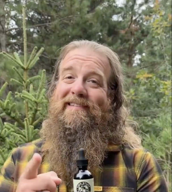 Non Greasy Beard Oil for Men: 2026 Buyer's Guide